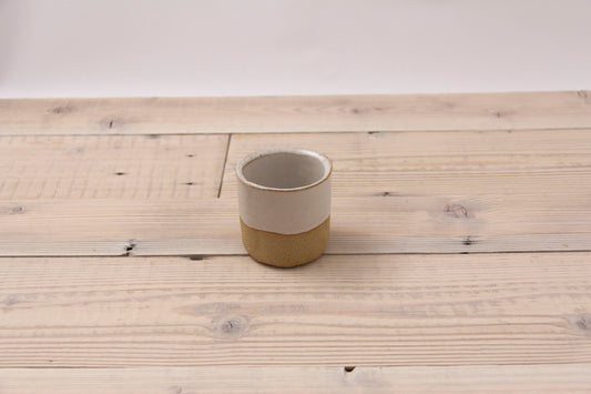 Cloudy White Flat White Cup